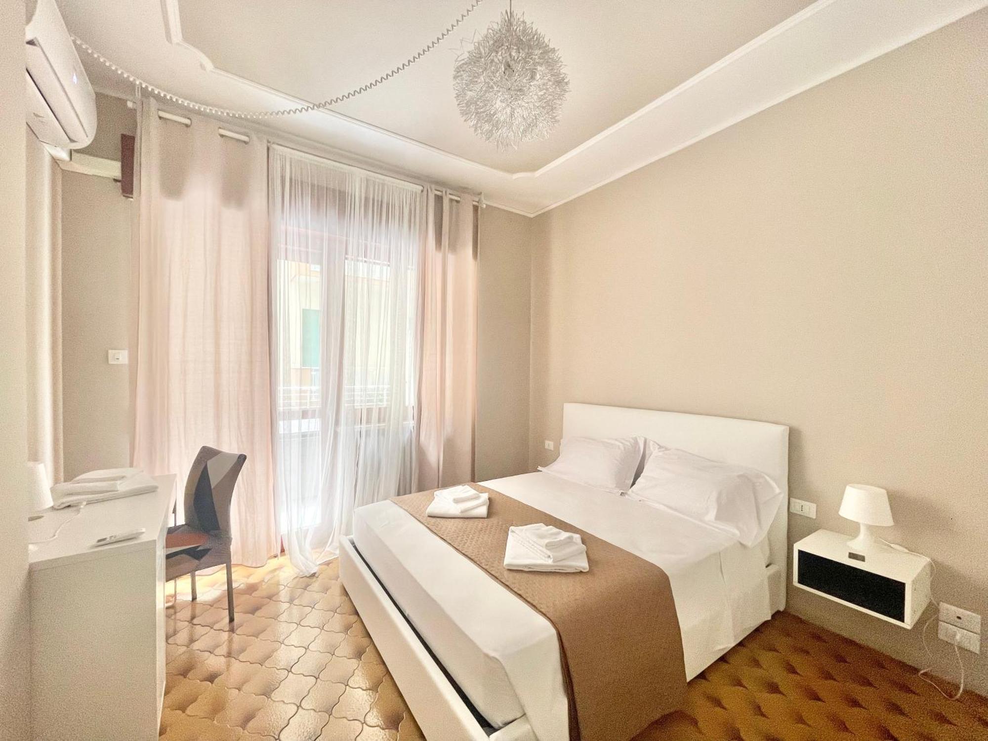 Regina Elena Apartments ペスカーラ エクステリア 写真